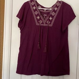 Cute purple T-shirt with embellishments